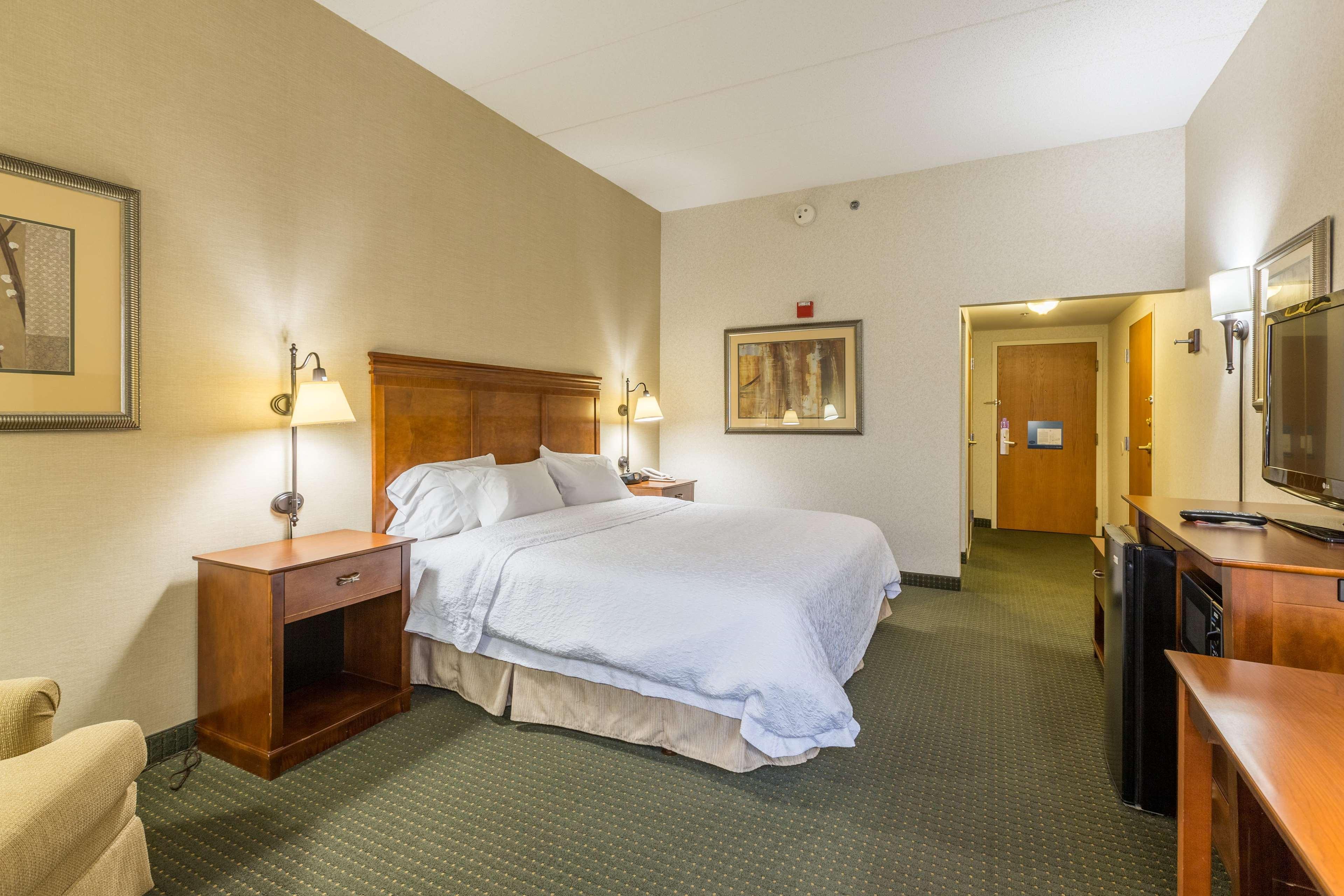 Hampton Inn Sidney Exterior photo