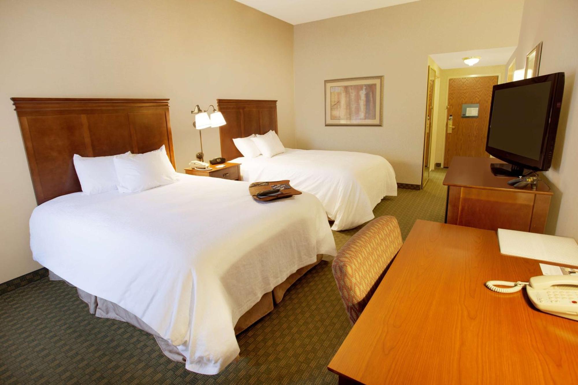 Hampton Inn Sidney Exterior photo
