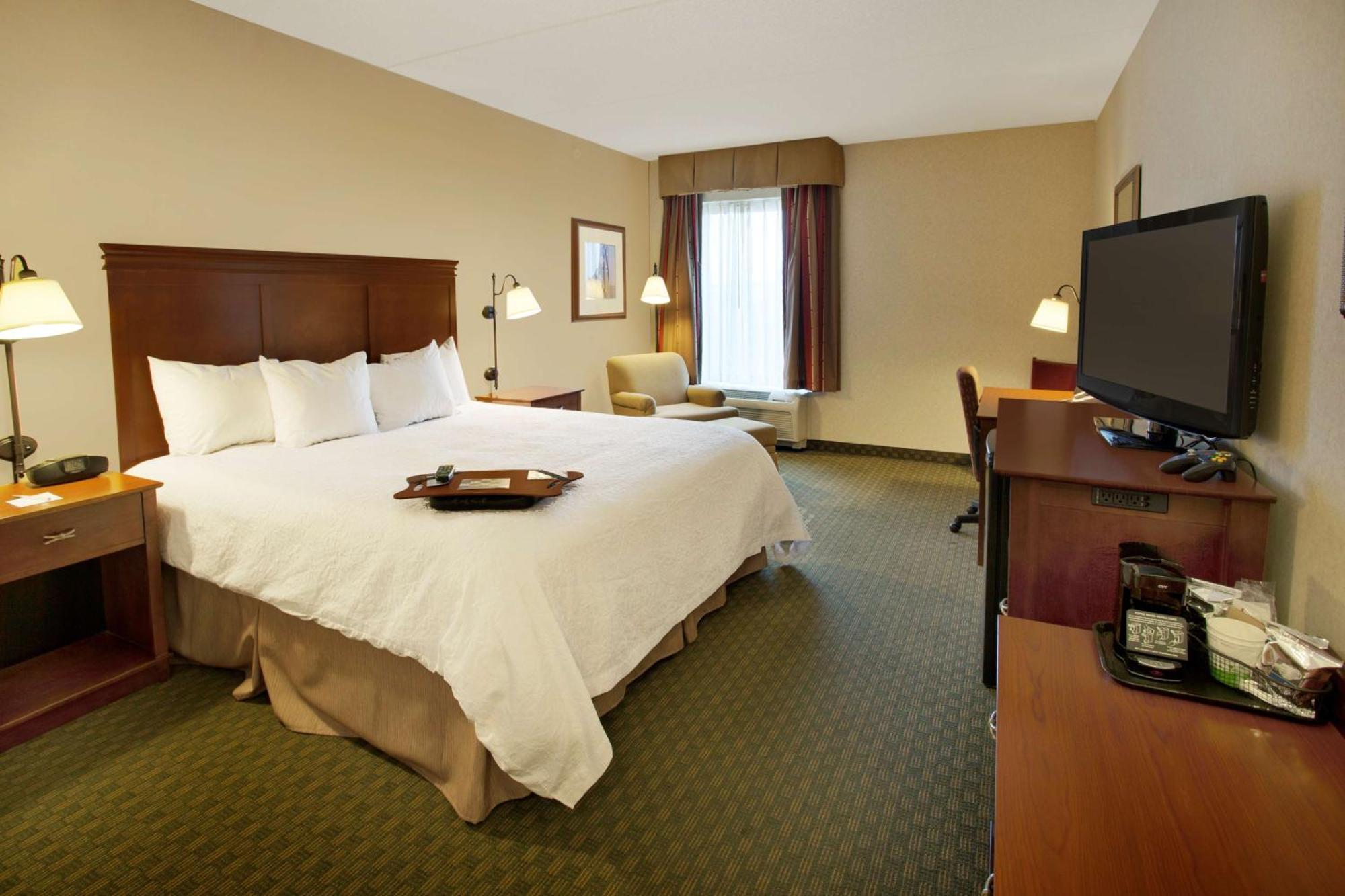 Hampton Inn Sidney Exterior photo